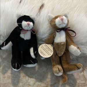 Plush Cat Toy Set - Black and Brown